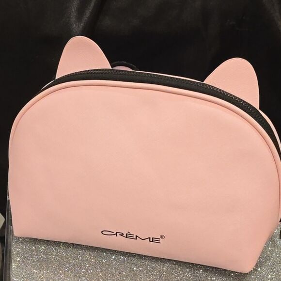 The Creme Shop X Hello Kitty Think Pink Cosmetic Pouch - Picture 6 of 7